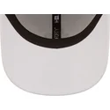 cap-zaobljena-white-adjustable-strap-9forty-new-era