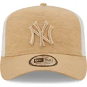 kapa-zaobljena-smeda-podesiv-a-frame-jersey-essential-new-york-yankees-mlb-new-era