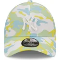 cap-zaobljena-green-adjustable-strap-9forty-all-over-print-seasonal-new-york-yankees-mlb-new-era