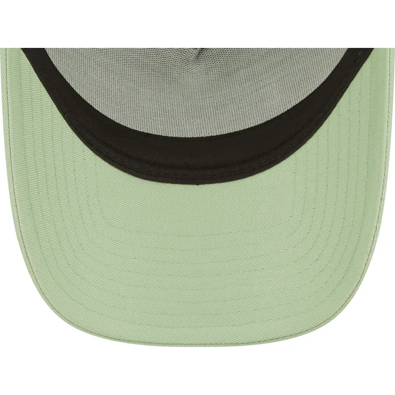 kapa-zaobljena-zelena-snapback-a-frame-tonal-mesh-new-york-yankees-mlb-new-era
