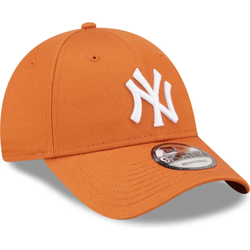 kapa-zaobljena-narancasta-podesiv-9forty-league-essential-new-york-yankees-mlb-new-era