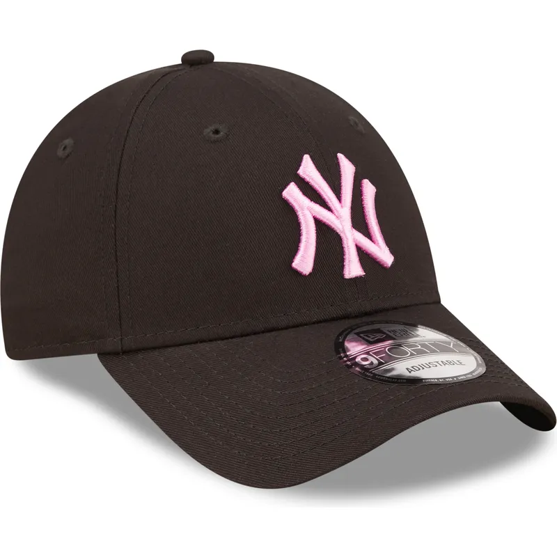 kapa-zaobljena-crna-podesiv-rosa-9forty-league-essential-new-york-yankees-mlb-new-era