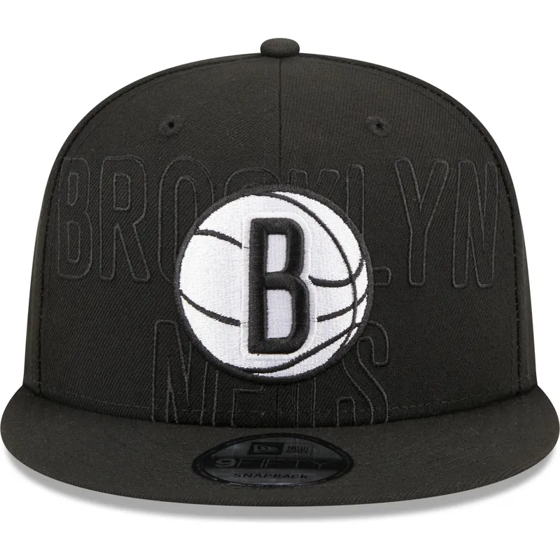 cap-ravna-black-snapback-9fifty-draft-edition-2023-brooklyn-nets-nba-new-era cap-ravna-black-snapback-9fifty-draft-edition-2023-brooklyn-nets-nba-new-era