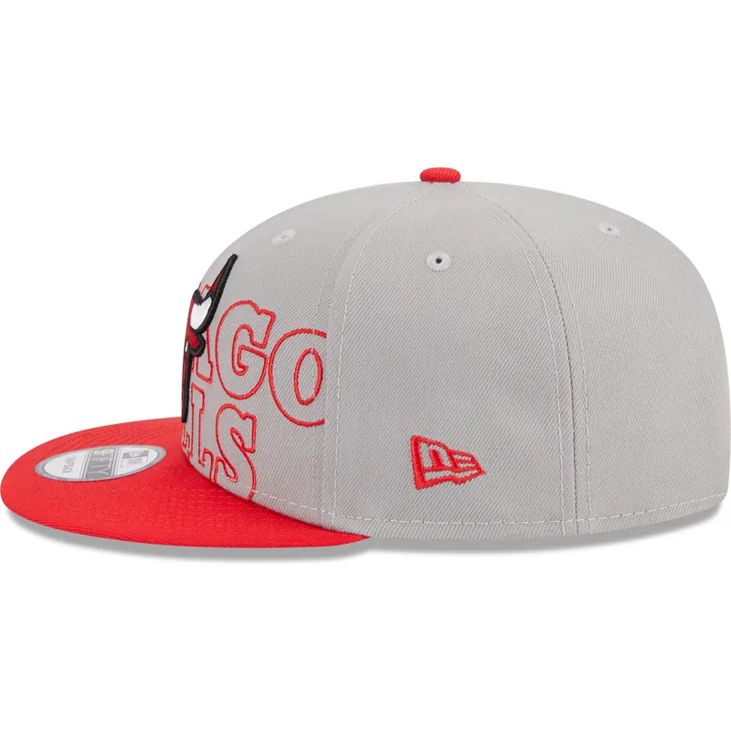 kapa-ravna-siva-snapback-9fifty-draft-edition-2023-chicago-bulls-nba-new-era kapa-ravna-siva-snapback-9fifty-draft-edition-2023-chicago-bulls-nba-new-era