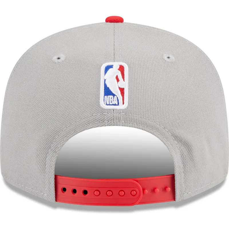 kapa-ravna-siva-snapback-9fifty-draft-edition-2023-chicago-bulls-nba-new-era kapa-ravna-siva-snapback-9fifty-draft-edition-2023-chicago-bulls-nba-new-era