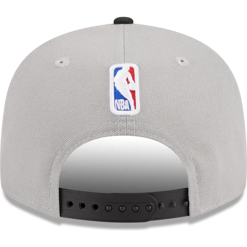 cap-ravna-gray-snapback-9fifty-draft-edition-2023-brooklyn-nets-nba-new-era