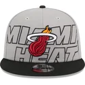 kapa-ravna-siva-snapback-9fifty-draft-edition-2023-miami-heat-nba-new-era