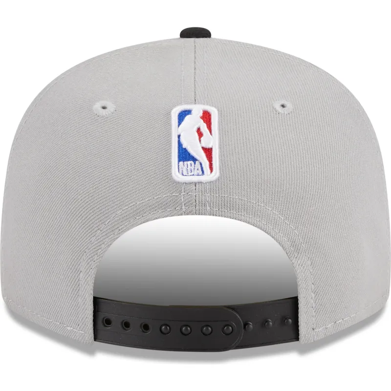 kapa-ravna-siva-snapback-9fifty-draft-edition-2023-portland-trail-blazers-nba-new-era kapa-ravna-siva-snapback-9fifty-draft-edition-2023-portland-trail-blazers-nba-new-era