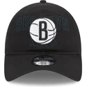 cap-zaobljena-black-adjustable-strap-9twenty-draft-edition-2023-brooklyn-nets-nba-new-era