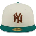 kapa-ravna-siva-prilagodena-59fifty-camp-new-york-yankees-mlb-new-era