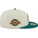 kapa-ravna-siva-prilagodena-59fifty-camp-new-york-yankees-mlb-new-era
