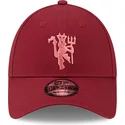 kapa-zaobljena-crvena-podesiv-9forty-seasonal-manchester-united-football-club-premier-league-new-era