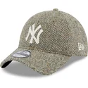 kapa-zaobljena-siva-podesiv-9twenty-tweed-pack-new-york-yankees-mlb-new-era