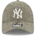 kapa-zaobljena-siva-podesiv-9twenty-tweed-pack-new-york-yankees-mlb-new-era