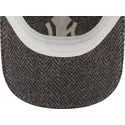kapa-zaobljena-siva-podesiv-9twenty-tweed-pack-new-york-yankees-mlb-new-era