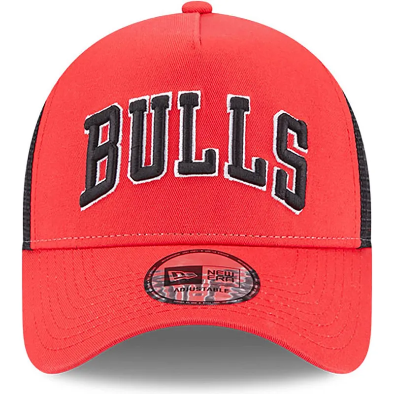 kapa-zaobljena-crvena-snapback-a-frame-team-script-chicago-bulls-nba-new-era
