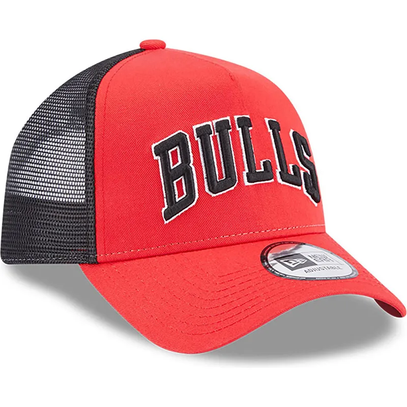 kapa-zaobljena-crvena-snapback-a-frame-team-script-chicago-bulls-nba-new-era