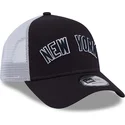 kapa-zaobljena-mornarsko-plava-snapback-a-frame-team-script-new-york-yankees-mlb-new-era