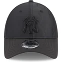 kapa-zaobljena-crna-podesiv-9forty-multi-texture-new-york-yankees-mlb-new-era