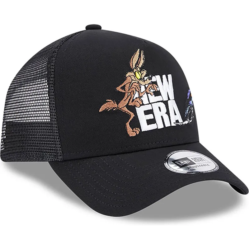 kapa-zaobljena-crna-snapback-a-frame-coyote-y-correcaminos-looney-tunes-new-era