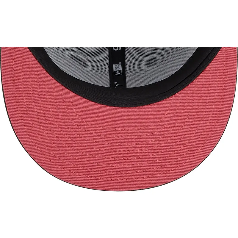 kapa-ravna-zelena-snapback-9fifty-side-patch-new-york-yankees-mlb-new-era kapa-ravna-zelena-snapback-9fifty-side-patch-new-york-yankees-mlb-new-era