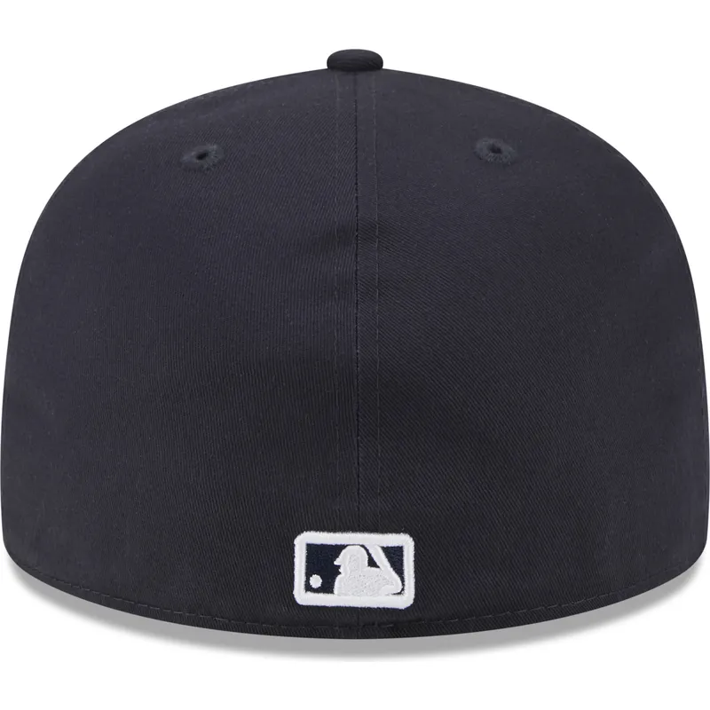 kapa-ravna-mornarsko-plava-prilagodena-59fifty-team-outline-new-york-yankees-mlb-new-era