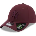 kapa-zaobljena-crvena-podesiv-9forty-repreve-new-york-yankees-mlb-new-era