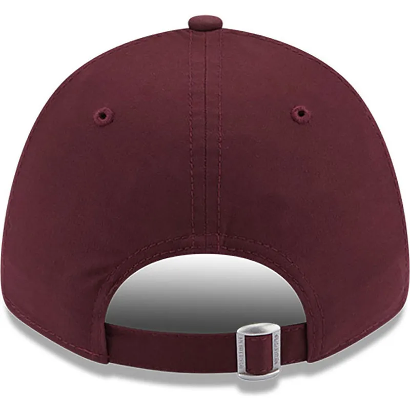 kapa-zaobljena-crvena-podesiv-9forty-repreve-new-york-yankees-mlb-new-era