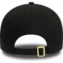 kapa-zaobljena-crna-podesiv-9forty-metallic-badge-los-angeles-lakers-nba-new-era