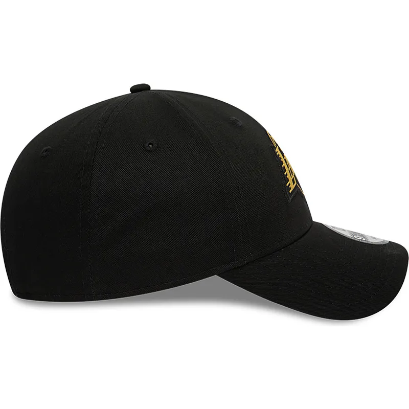 kapa-zaobljena-crna-podesiv-9forty-metallic-badge-los-angeles-lakers-nba-new-era