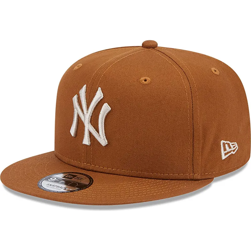 kapa-ravna-smeda-snapback-9fifty-league-essential-new-york-yankees-mlb-new-era kapa-ravna-smeda-snapback-9fifty-league-essential-new-york-yankees-mlb-new-era