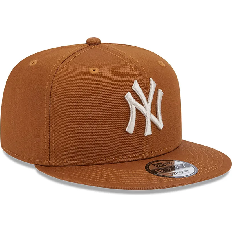 kapa-ravna-smeda-snapback-9fifty-league-essential-new-york-yankees-mlb-new-era kapa-ravna-smeda-snapback-9fifty-league-essential-new-york-yankees-mlb-new-era