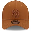 kapa-zaobljena-smeda-prilagodena-39thirty-league-essential-new-york-yankees-mlb-new-era