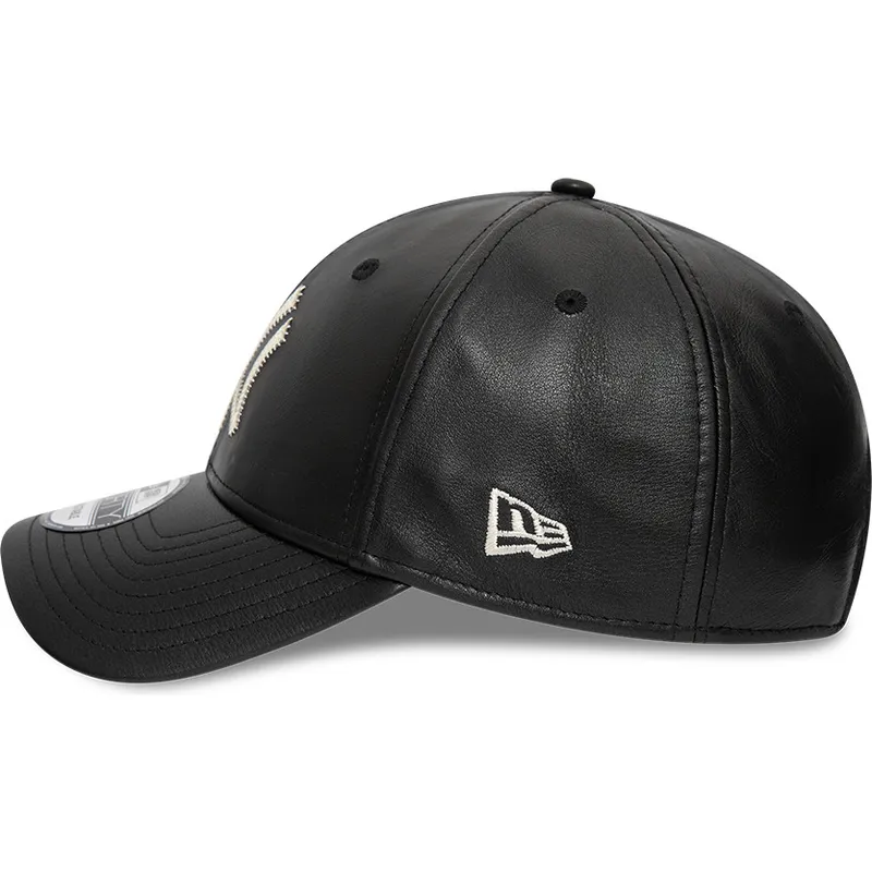 kapa-zaobljena-crna-podesiv-9forty-leather-new-york-yankees-mlb-new-era