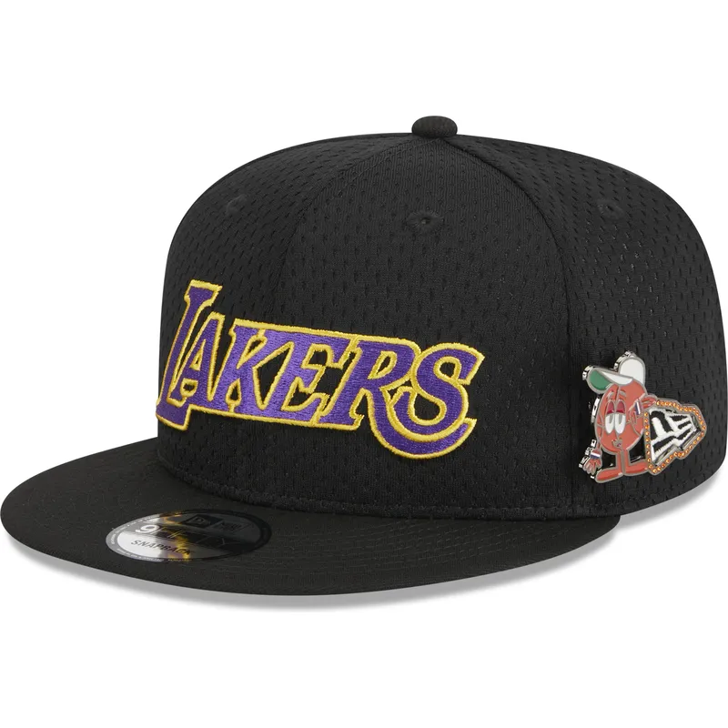 cap-ravna-black-snapback-9fifty-post-up-pin-los-angeles-lakers-nba-new-era