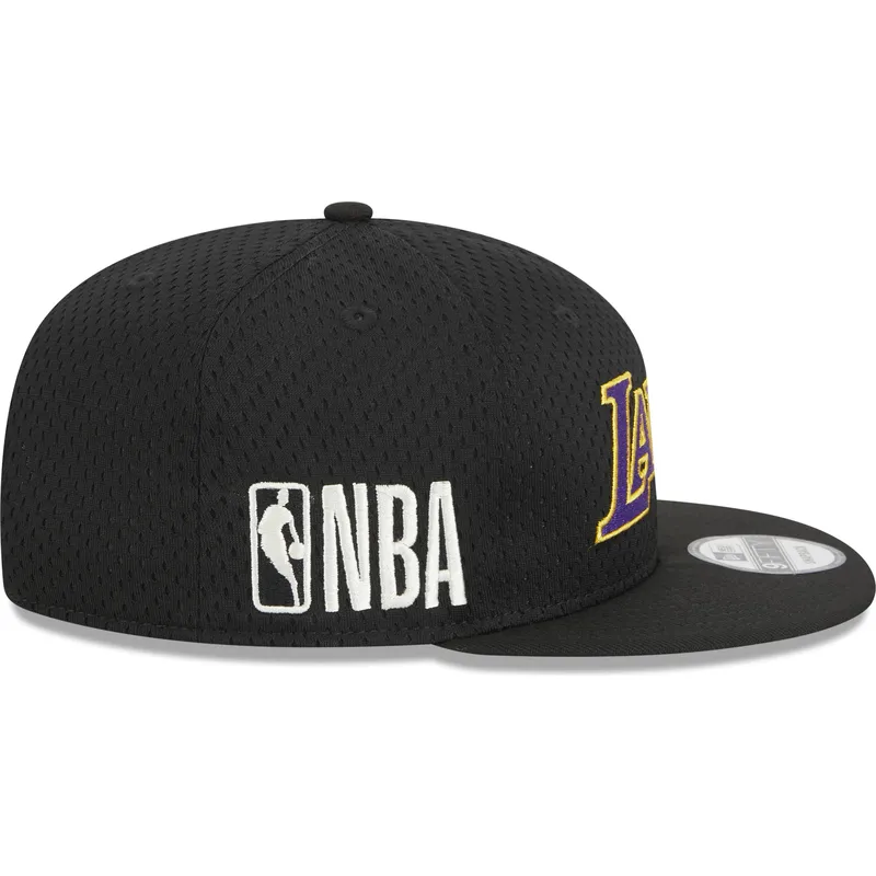 cap-ravna-black-snapback-9fifty-post-up-pin-los-angeles-lakers-nba-new-era