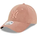 kapa-zaobljena-ruzicasta-podesiv-9forty-velour-new-york-yankees-mlb-new-era
