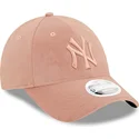 kapa-zaobljena-ruzicasta-podesiv-9forty-velour-new-york-yankees-mlb-new-era