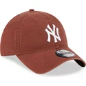kapa-zaobljena-smeda-podesiv-9twenty-league-essential-new-york-yankees-mlb-new-era