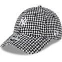kapa-zaobljena-crna-podesiv-9forty-houndstooth-new-york-yankees-mlb-new-era