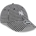 kapa-zaobljena-crna-podesiv-9forty-houndstooth-new-york-yankees-mlb-new-era