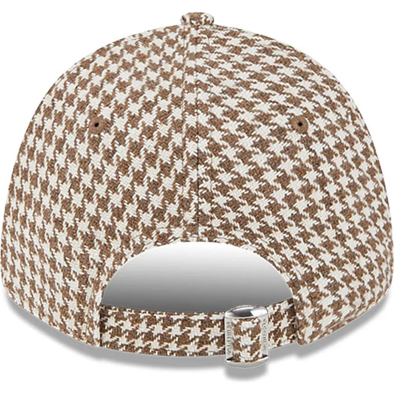 kapa-zaobljena-smeda-podesiv-9forty-houndstooth-new-york-yankees-mlb-new-era kapa-zaobljena-smeda-podesiv-9forty-houndstooth-new-york-yankees-mlb-new-era