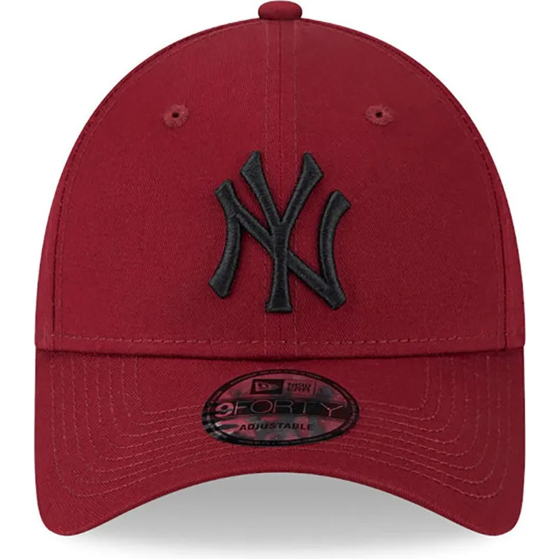 kapa-zaobljena-crvena-podesiv-9forty-league-essential-new-york-yankees-mlb-new-era kapa-zaobljena-crvena-podesiv-9forty-league-essential-new-york-yankees-mlb-new-era