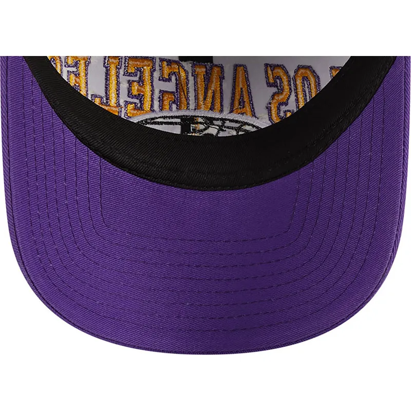 kapa-zaobljena-siva-podesiv-9twenty-tip-off-2023-los-angeles-lakers-nba-new-era