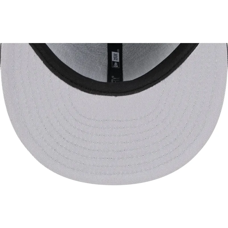 kapa-ravna-crna-snapback-9fifty-tip-off-2023-chicago-bulls-nba-new-era