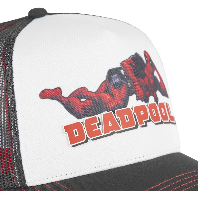 kapa-zaobljena-crna-snapback-mar6-dea3-deadpool-marvel-comics-capslab