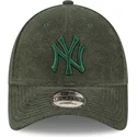 kapa-zaobljena-zelena-podesiv-9forty-towelling-new-york-yankees-mlb-new-era