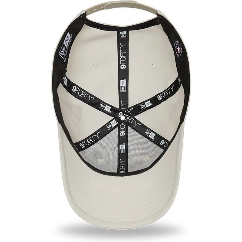 kapa-zaobljena-bez-snapback-9forty-tonal-repreve-new-york-yankees-mlb-new-era