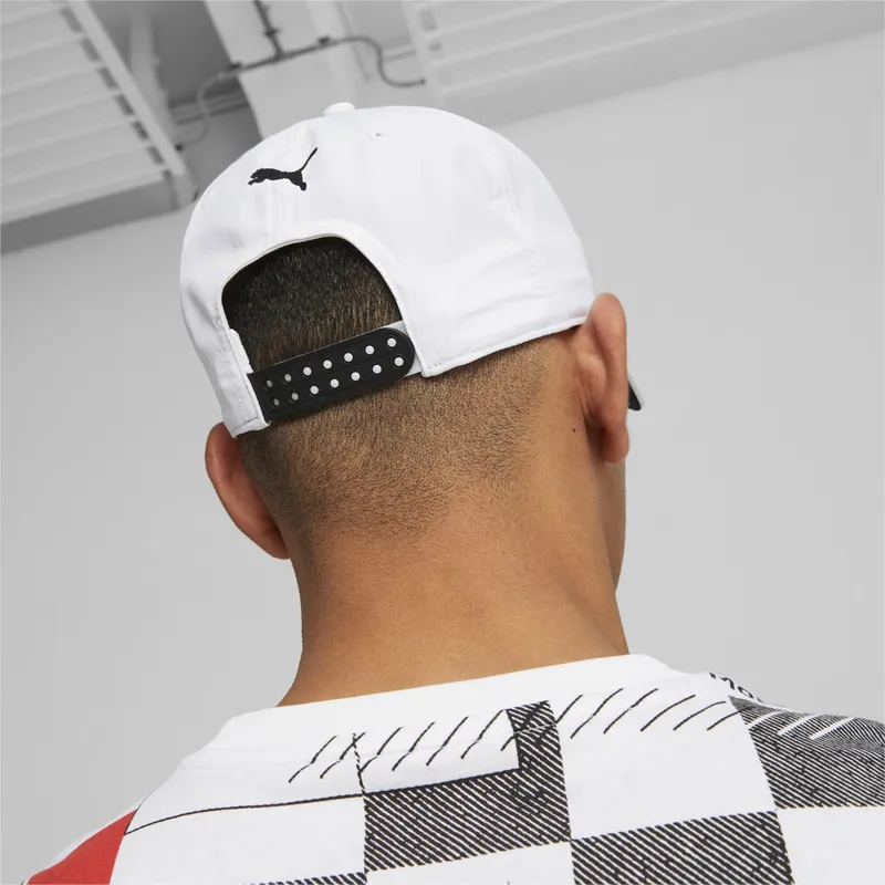 kapa-zaobljena-bijela-snapback-motorsport-bb-bmw-puma kapa-zaobljena-bijela-snapback-motorsport-bb-bmw-puma