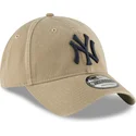 kapa-zaobljena-smeda-podesiv-9twenty-core-classic-new-york-yankees-mlb-new-era